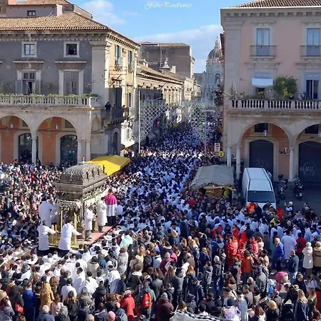 Mazzini Square Katania